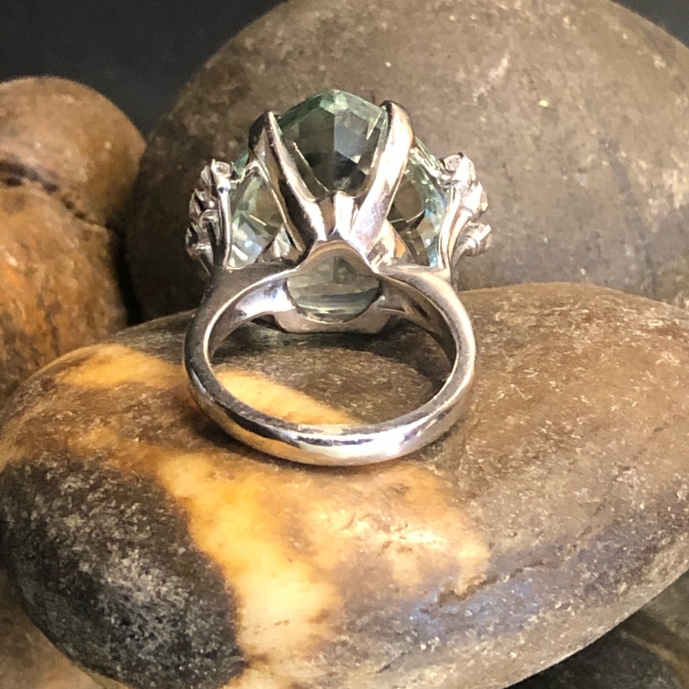 Aquamarine HEART SHAPE ring. - Picture 5 of 9